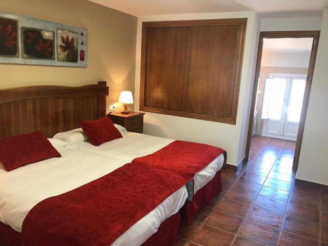 Hotel Patri Huéscar Eksteriør billede